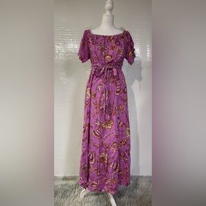 Women’s maxi dress with tie